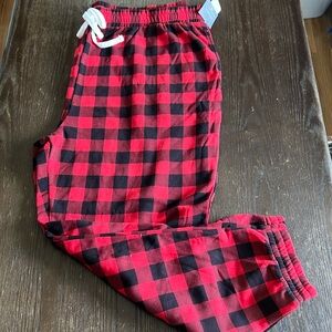 Women’s Buffalo Plaid Fleece Joggers